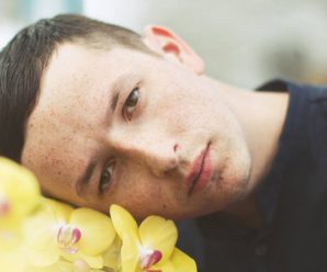Totally Enormous Extinct Dinosaurs shares beautiful EP