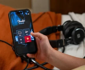 This App Turns Your Phone Into A Recording Studio