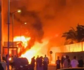 Fire Destroys Three Businesses Next To Ushuaïa As Club Staff Aid Emergency Crews