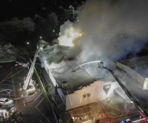 Major Fire Destroys German Nightclub, Evacuates Hundreds With No One Injured