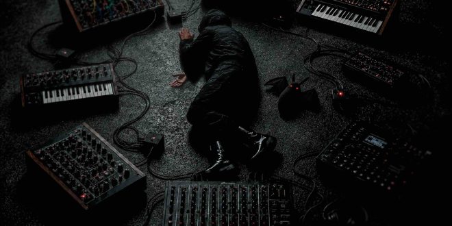 Roddy Lima Drops Dark Tech-House Single ‘Ziplock’