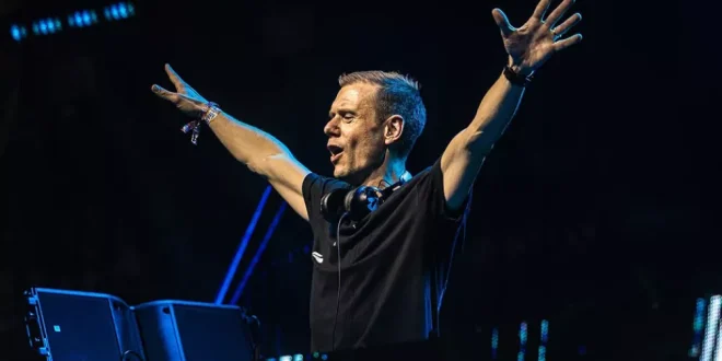 Armin van Buuren Announces F2F Sets Coming to [UNVRS] Ibiza