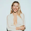 Ellie Goulding Files Lawsuit Against Former Managers Over Live Nation Conflict