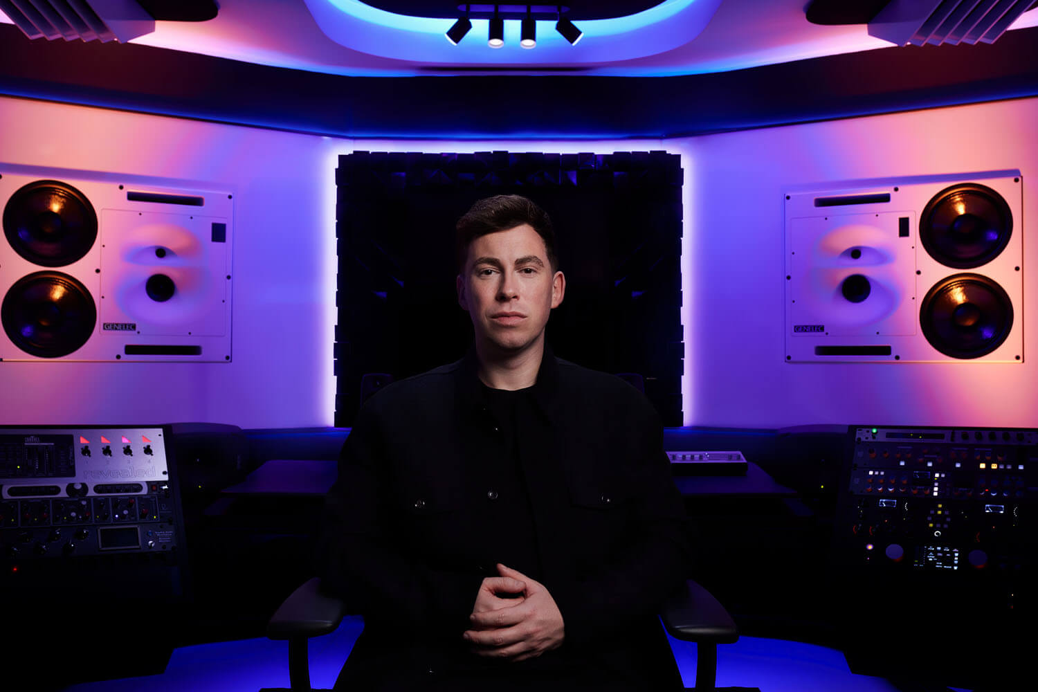Hardwell Joins Forces with Armada Music Publishing