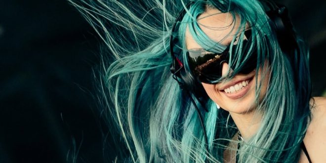 Zorza Discusses ‘Internet Niche Fame’ and Her Evolution at North Coast 2026