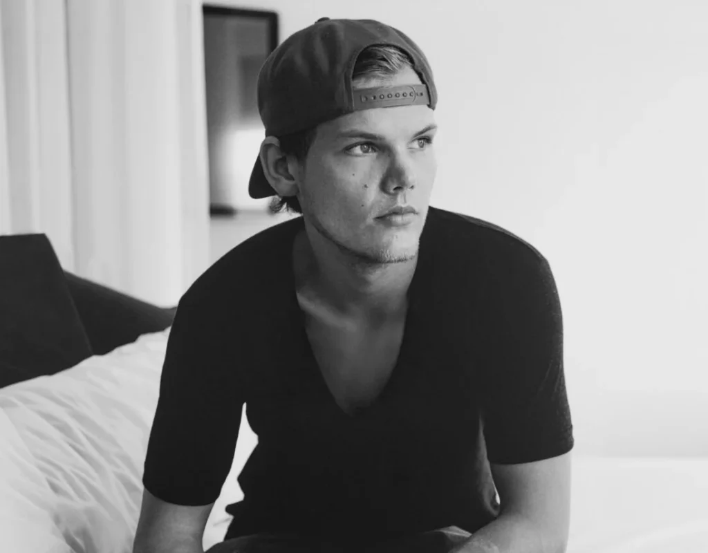 Avicii’s Final Live Performance Released in Full