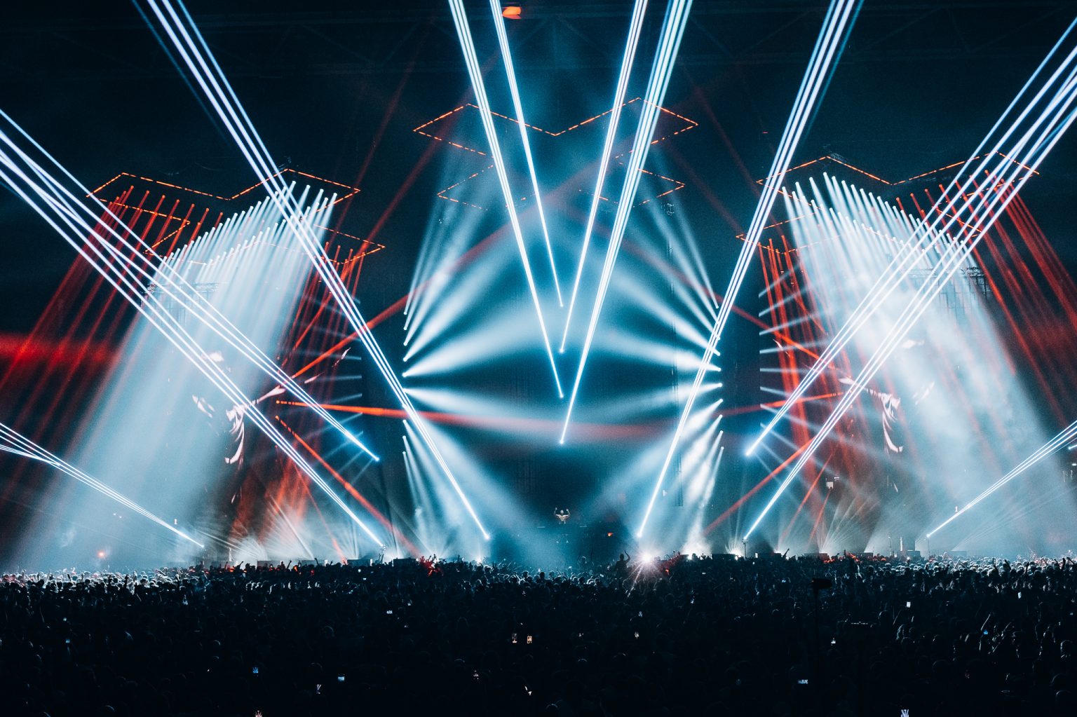 AMF Packs 40,000 Fans Into Sold-Out Johan Cruijff ArenA
