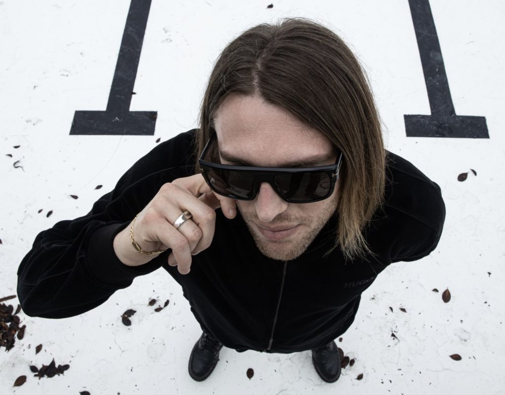 Ae:ther Elevates Melodies in ‘X Is For Lovers’