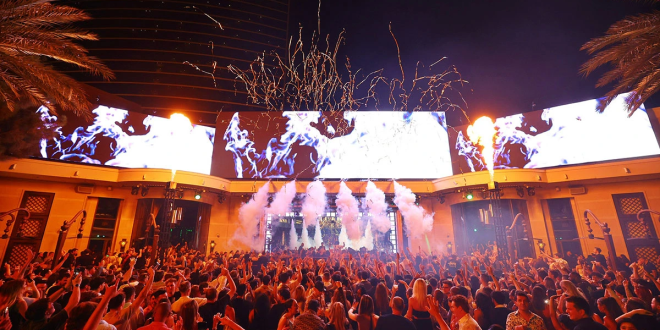 The Chainsmokers Return to Encore Beach at Night